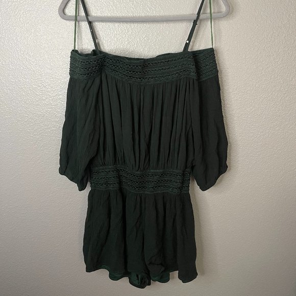 Purple Show - Green Romper - Picture 1 of 3